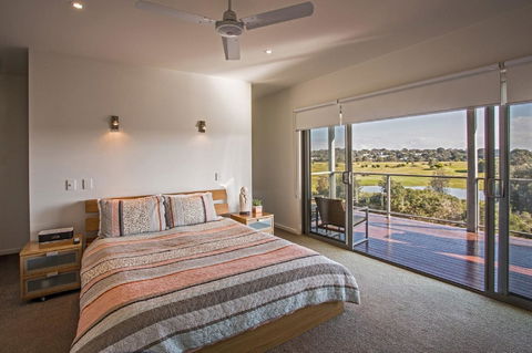 Saltwater Breeze Retreat - Accommodation Asia 15