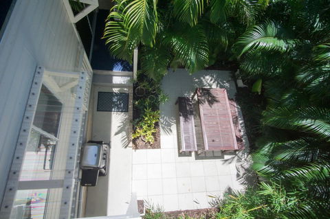 Debbie\'s Place - Accommodation Asia 25