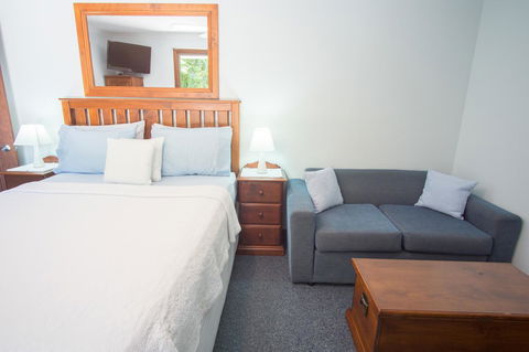 Debbie\'s Place - Accommodation Asia 2