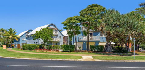 Rainbow Getaway Holiday Apartments - Accommodation Asia 19