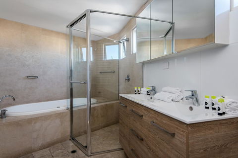 Noosa Blue Resort - Accommodation Asia 18