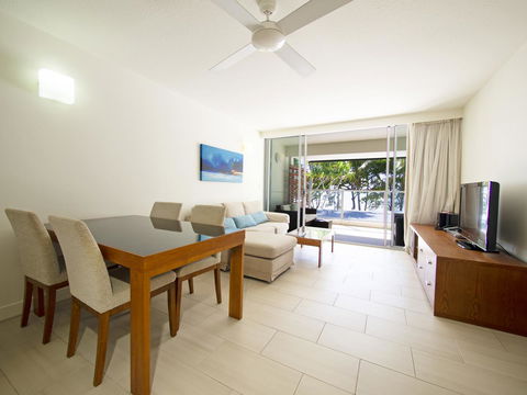 Drift Palm Cove - Accommodation China 17