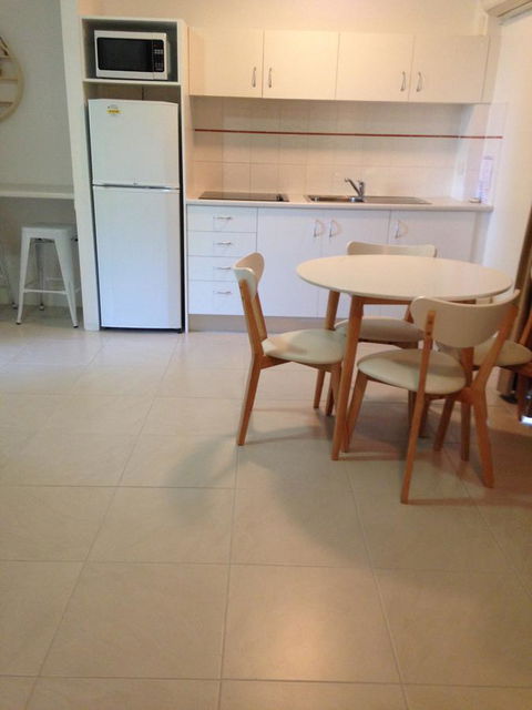 Chez Noosa Resort Motel - Accommodation Asia 30