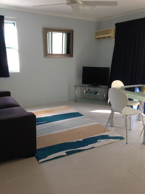 Chez Noosa Resort Motel - Accommodation Asia 23