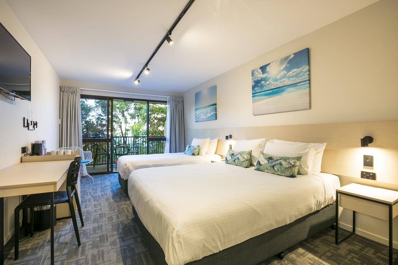 Buddina QLD Accommodation China