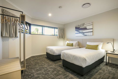 Nightcap At Kawana Waters Hotel - Accommodation China 40