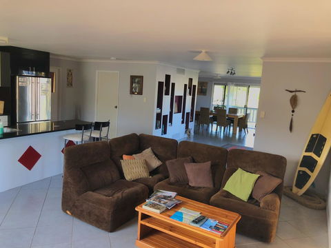 Backpackers At 1770 - Accommodation Asia 6