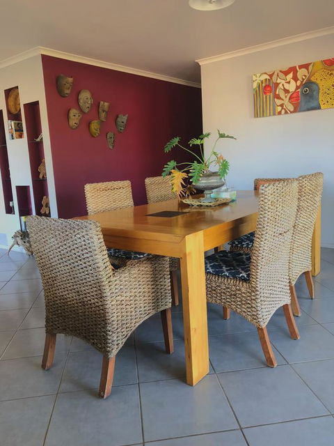 Backpackers At 1770 - Accommodation Asia 5