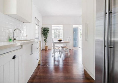 Lake Weyba Noosa Lodge & Kangaroos - Accommodation Asia 15