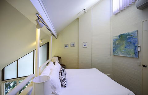 Ocean Breeze Resort - Accommodation Asia 36
