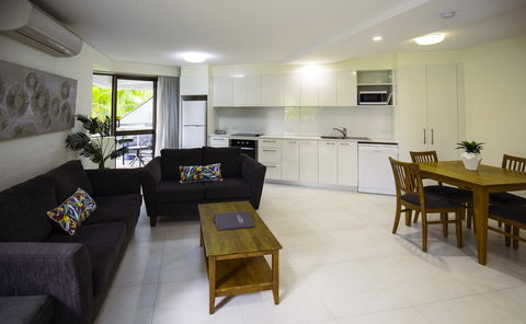 Ocean Breeze Resort - Accommodation Asia 6