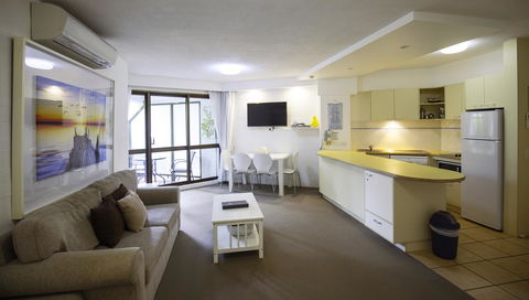 Ocean Breeze Resort - Accommodation Asia 18
