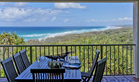 Whale Watch Ocean Beach Resort - Accommodation Asia 1