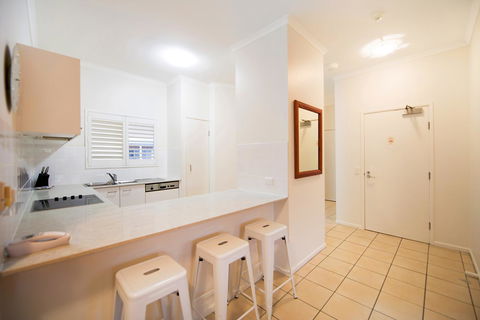 Whale Watch Ocean Beach Resort - Accommodation Asia 9