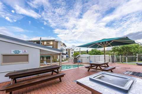 Whale Watch Ocean Beach Resort - Accommodation Asia 2