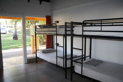 Nomads Airlie Beach - Accommodation Asia 1