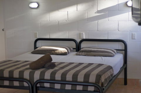 Nomads Airlie Beach - Accommodation Asia 18