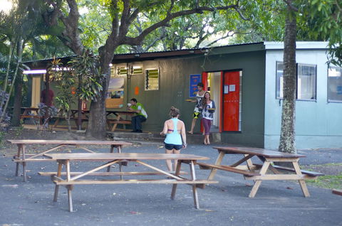 Nomads Airlie Beach - Accommodation Asia 44