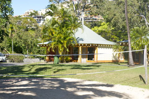 Nomads Airlie Beach - Accommodation Asia 34