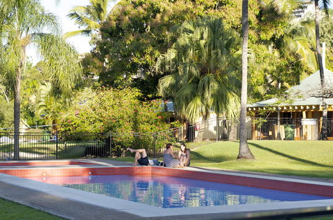 Nomads Airlie Beach - Accommodation Asia 38