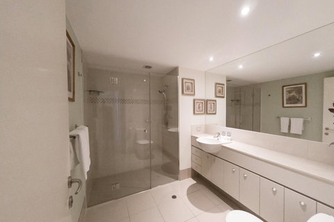 Ocean Views Resort Caloundra - Accommodation China 20