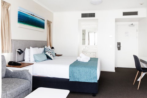 Ocean Views Resort Caloundra - Accommodation China 27