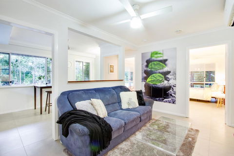 Airlie Beach Eco Cabins - Adults Only - Accommodation Asia 39