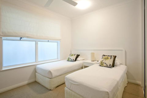 Emerald Noosa - Accommodation Asia 31