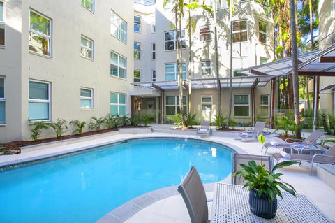 Emerald Noosa - Accommodation Asia 3
