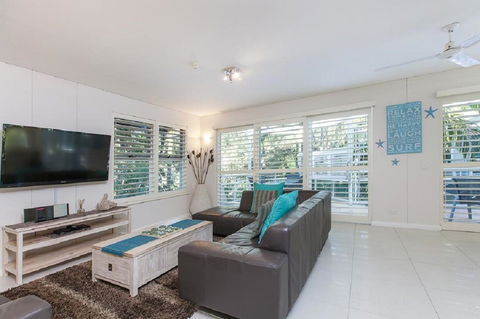 Emerald Noosa - Accommodation Asia 15