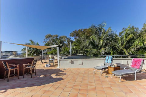 Emerald Noosa - Accommodation Asia 19