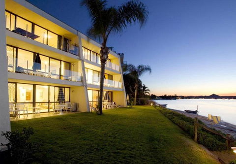 Noosa Harbour Resort - Accommodation Asia 20