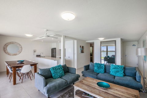 Noosa Harbour Resort - Accommodation Asia 23