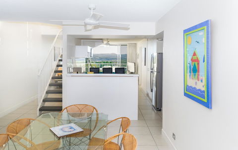 Noosa Hill Resort - Accommodation Asia 16