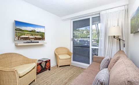 Noosa Hill Resort - Accommodation Asia 3