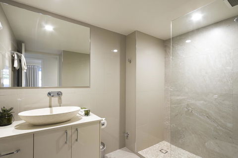 Noosa Hill Resort - Accommodation Asia 5