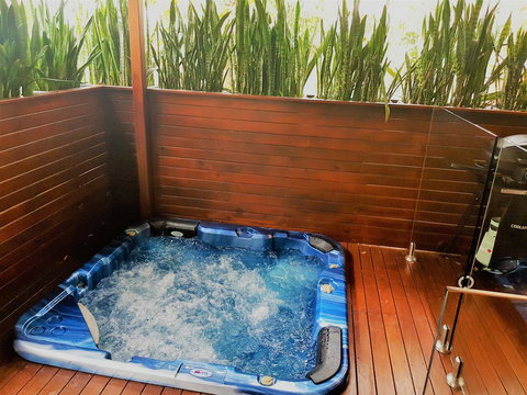 Pandanus Spa Cottage - Accommodation Asia 6