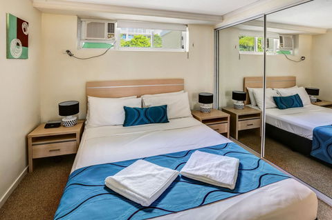 On The Beach Apartments - Accommodation China 8