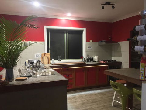 KiteSurf 1770 Beach House - Accommodation Asia 9