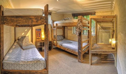 KiteSurf 1770 Beach House - Accommodation Asia 43