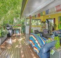 KiteSurf 1770 Beach House - Accommodation Asia