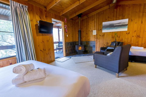 Granite Belt Retreat And Brewery - Accommodation Asia 10