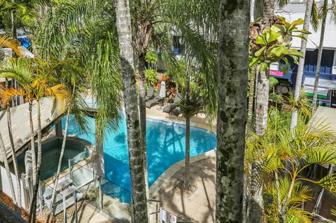 Paradise On The Beach Resort - Accommodation China 7
