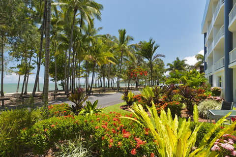 Agincourt Beachfront Apartments - Accommodation China 26