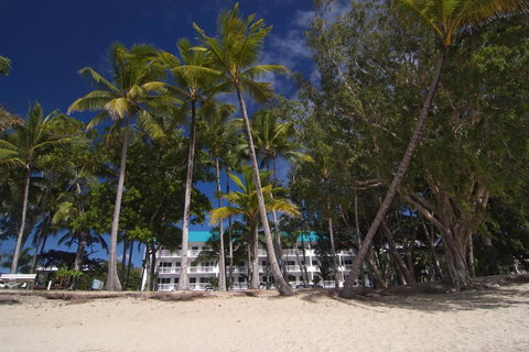 Agincourt Beachfront Apartments - Accommodation China 8