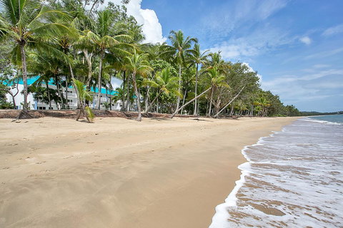 Agincourt Beachfront Apartments - Accommodation China 9