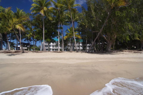 Agincourt Beachfront Apartments - Accommodation China 24