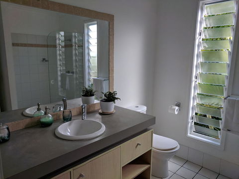 Sobraon ST - Accommodation Asia 10