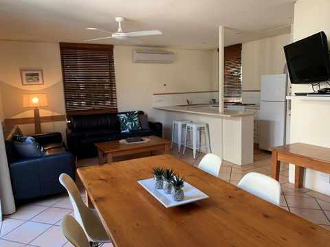 The Hastings Beach Houses - Accommodation Asia 13