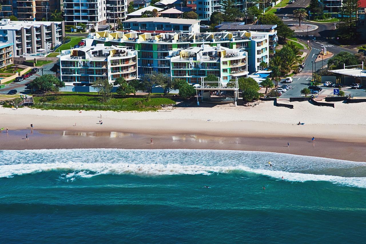 Kings Beach QLD Accommodation China